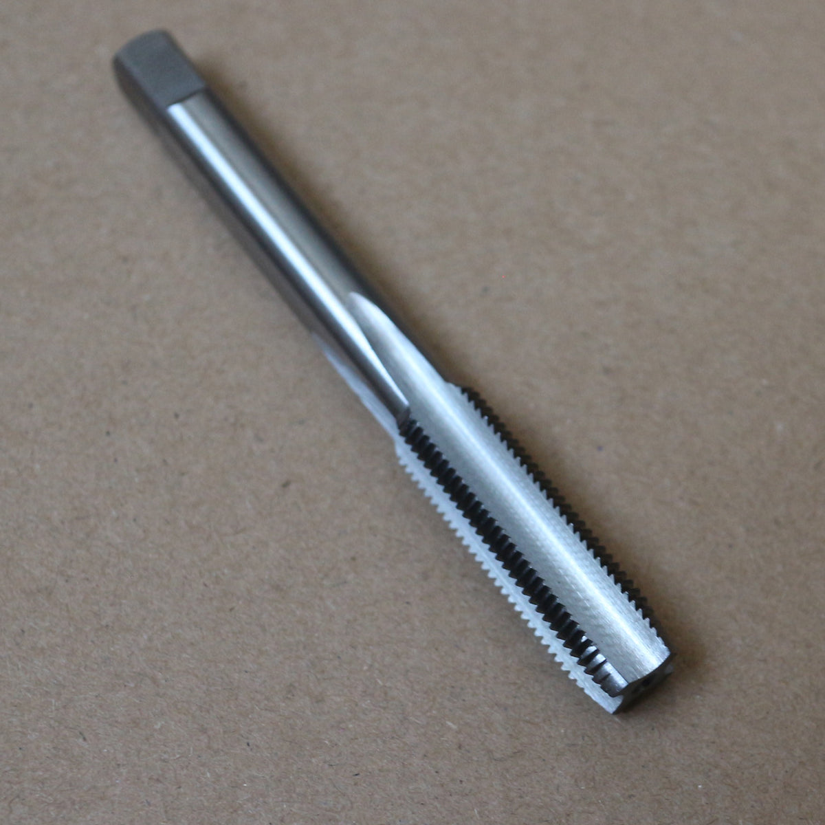 D Type 10mm Buttress Thread Tap for Derbyshire Drawbar – Gavan Tools
